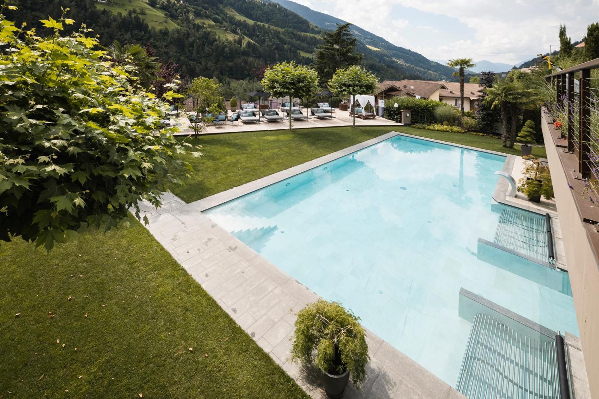 Hotel Chalet Das Alpenschloessel Saltusio Exterior foto